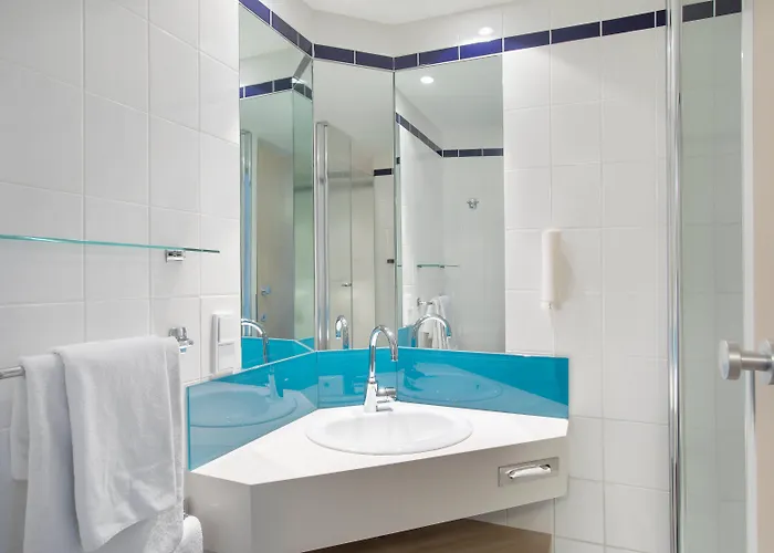 Express Frankfurt Messe By Ihg Hotel 3*
