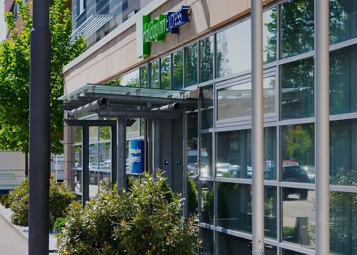 Express Frankfurt Messe By Ihg Отель
