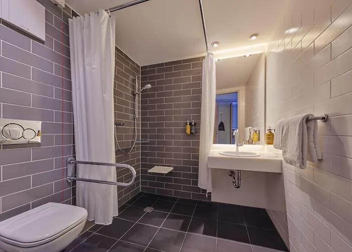 Express Frankfurt Messe By Ihg 3*