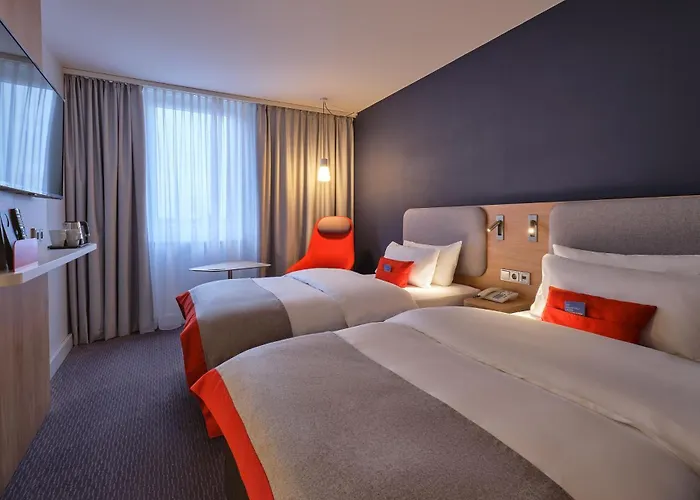 Express Frankfurt Messe By Ihg Hotel 3*