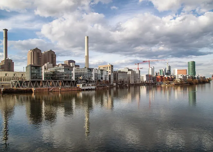 Express Frankfurt Messe By Ihg Отель Франкфурт-на-Майне